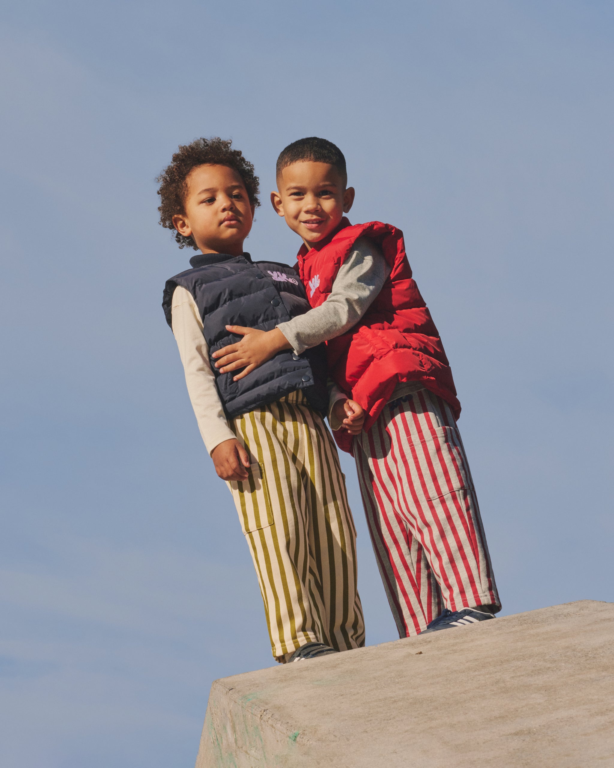 product image  KIDS PUFFER VEST | NAVY