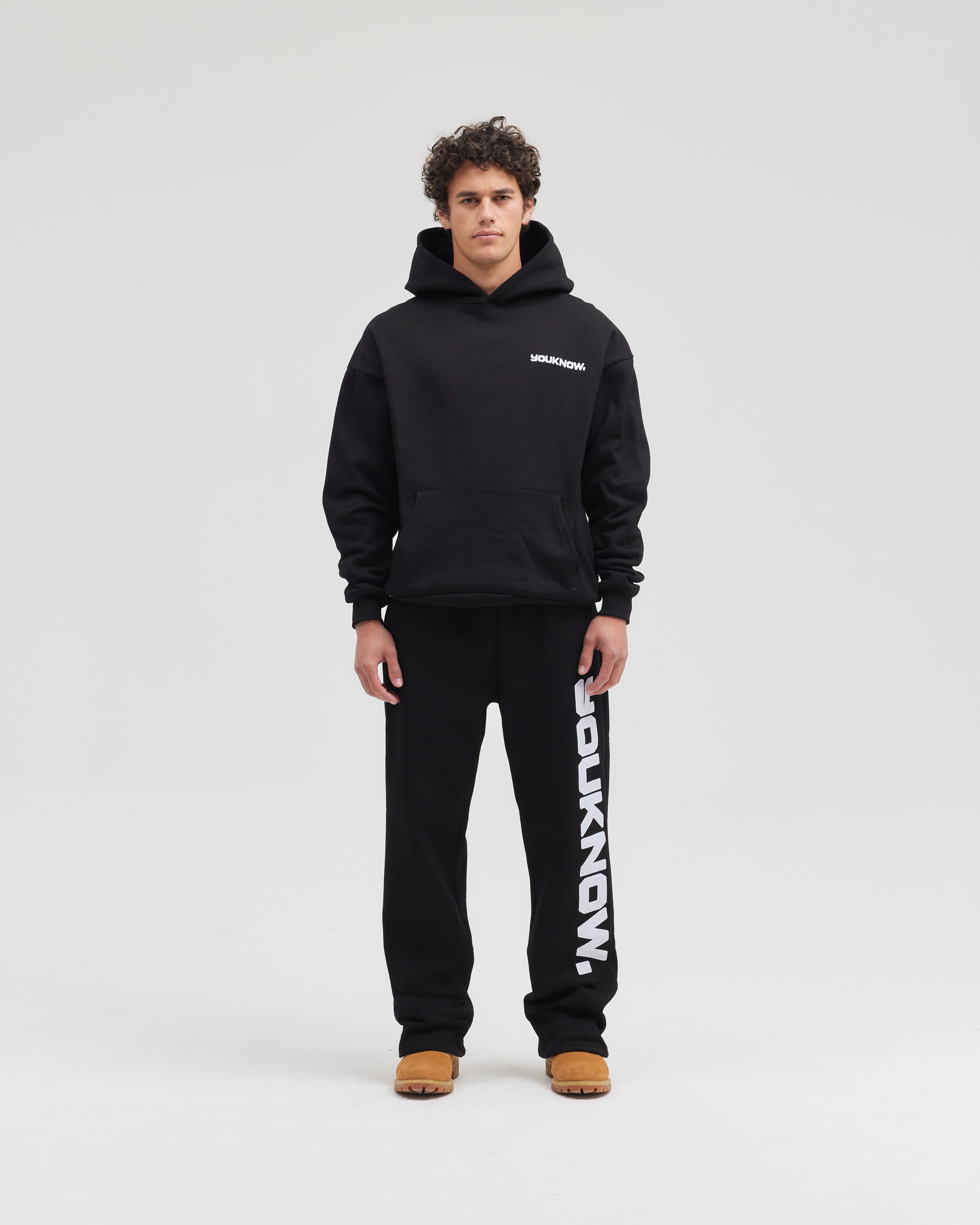 GLOBAL HOODIE | BLACK