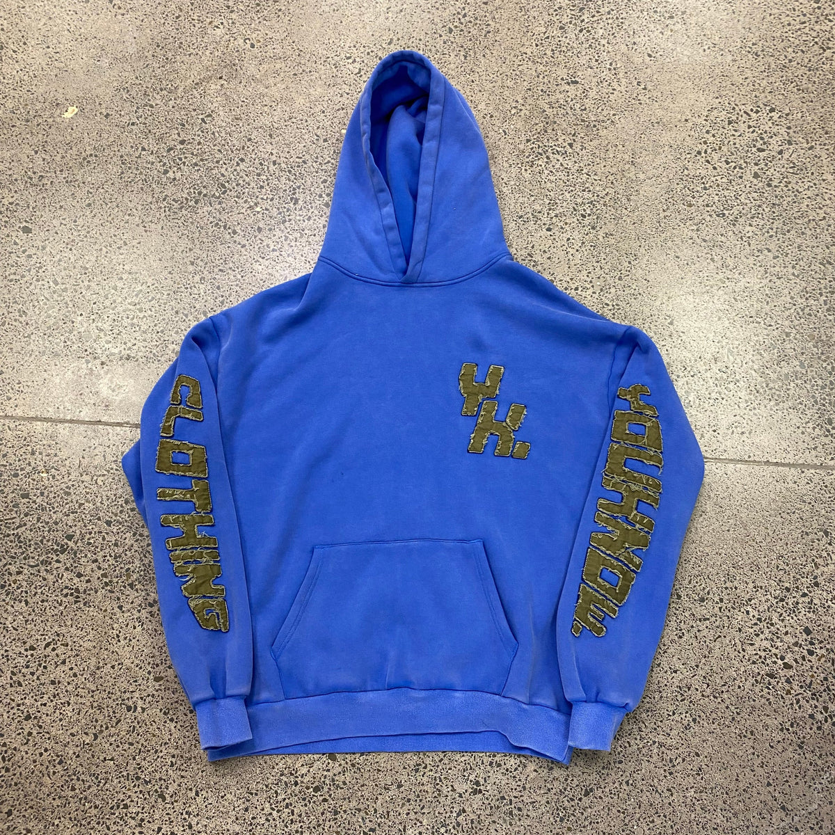 DISTRESSED SAMPLE HOODIE | BLUE