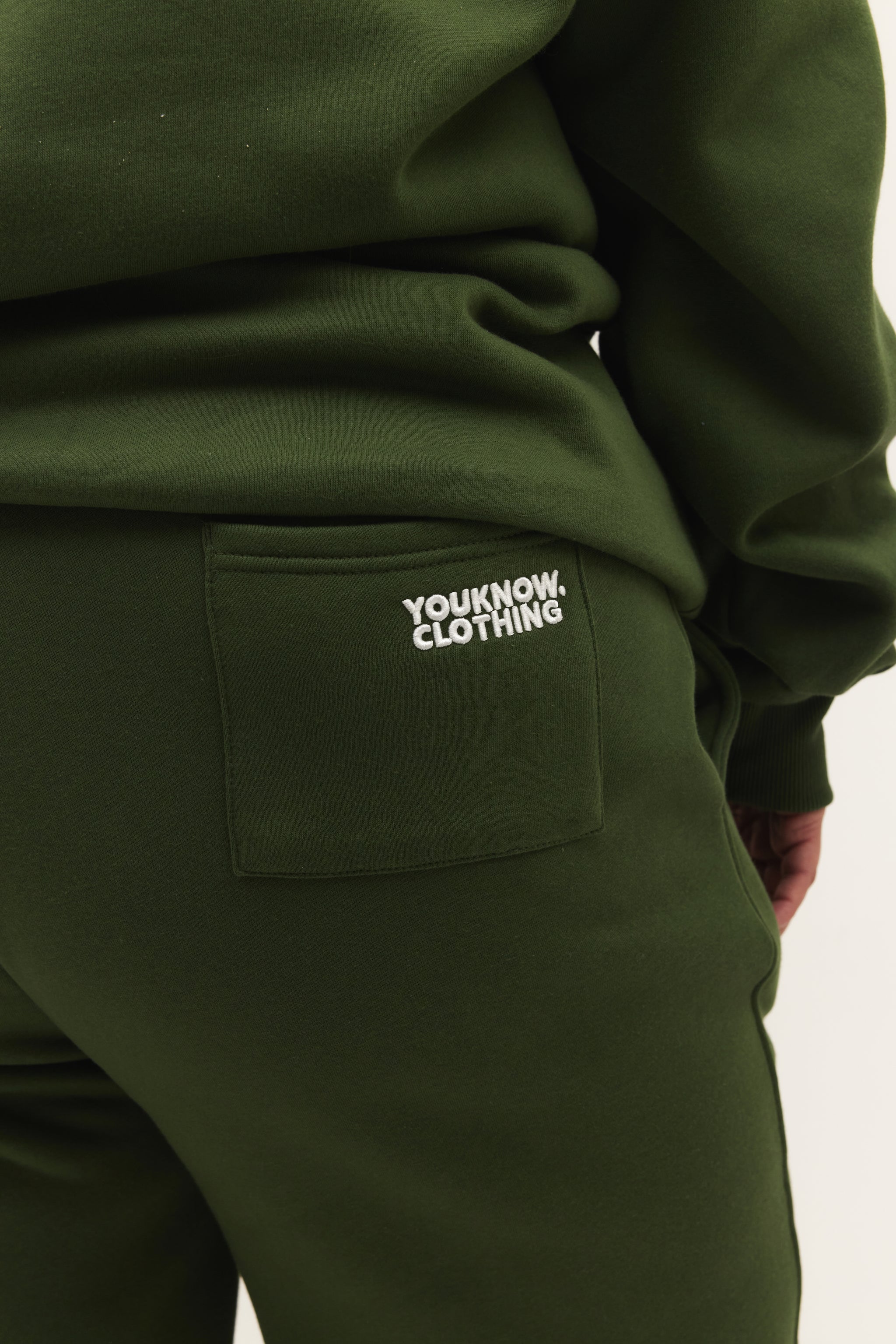 product image  BLOCK WIDE-LEG SWEATPANTS | GREEN