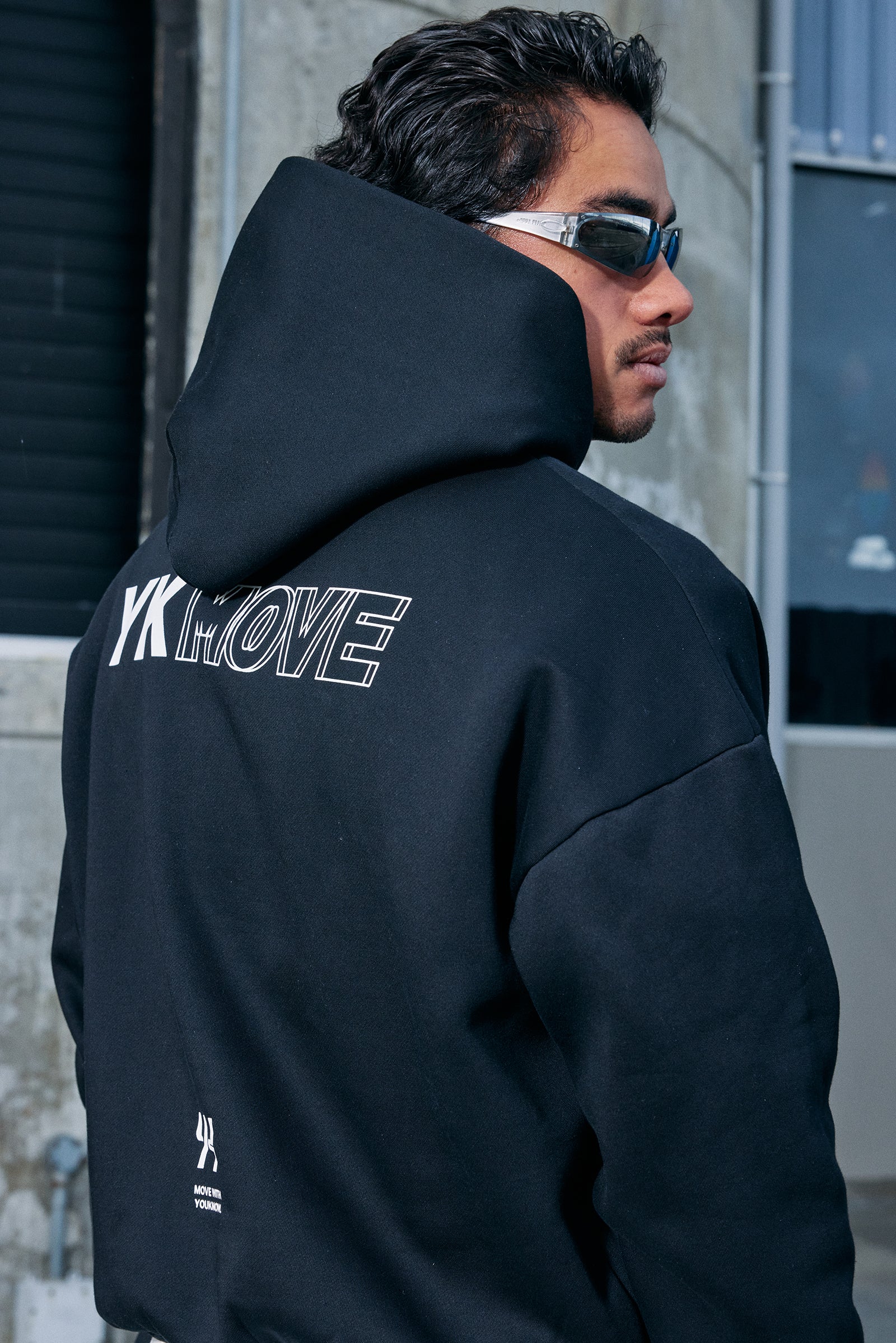 Move Hoodie | BLACK